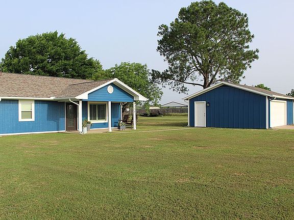 2nd image of 1198 Poe Prairie Rd