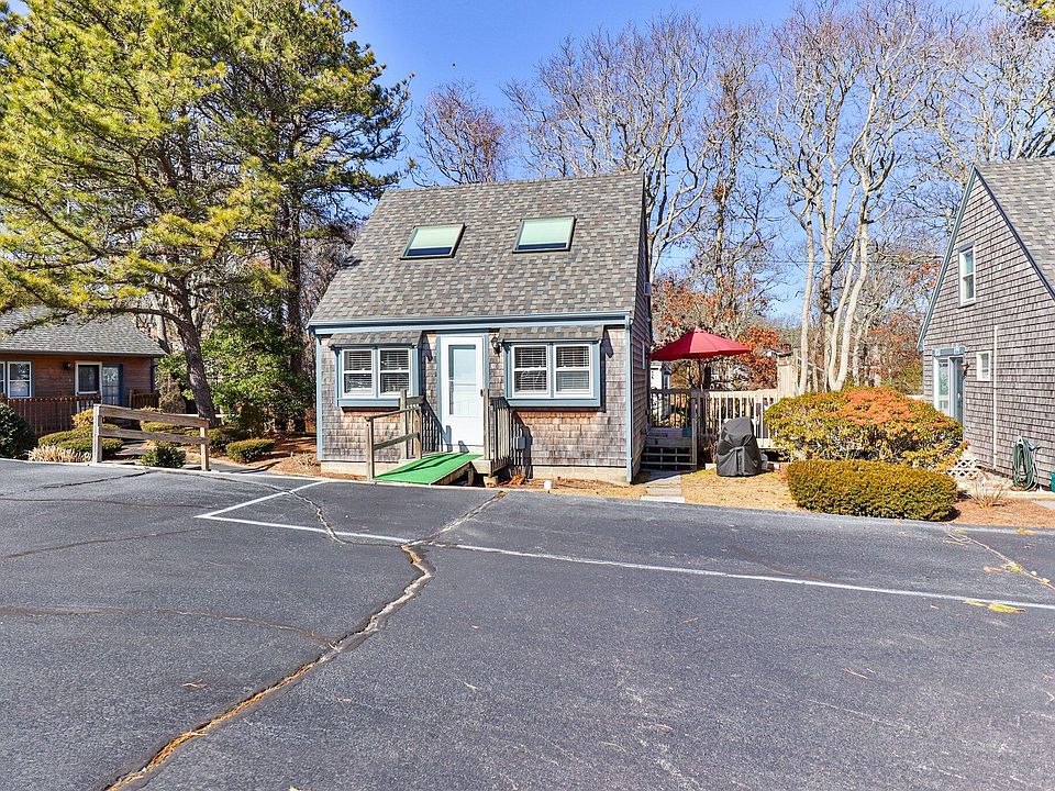 1st image of 109 Seaview Avenue #10