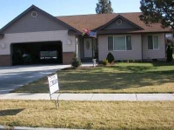 2nd image of 63244 Eastview Dr