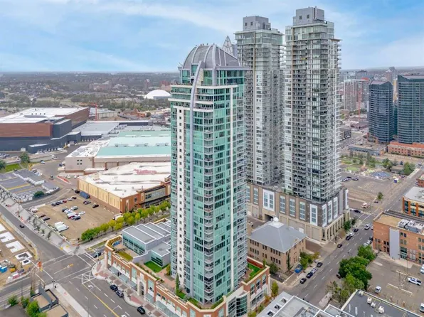 433 N 11th Ave SE #1603, Calgary, AB T2G 0C7