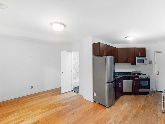 3rd image of 508 E 12th St APT 19