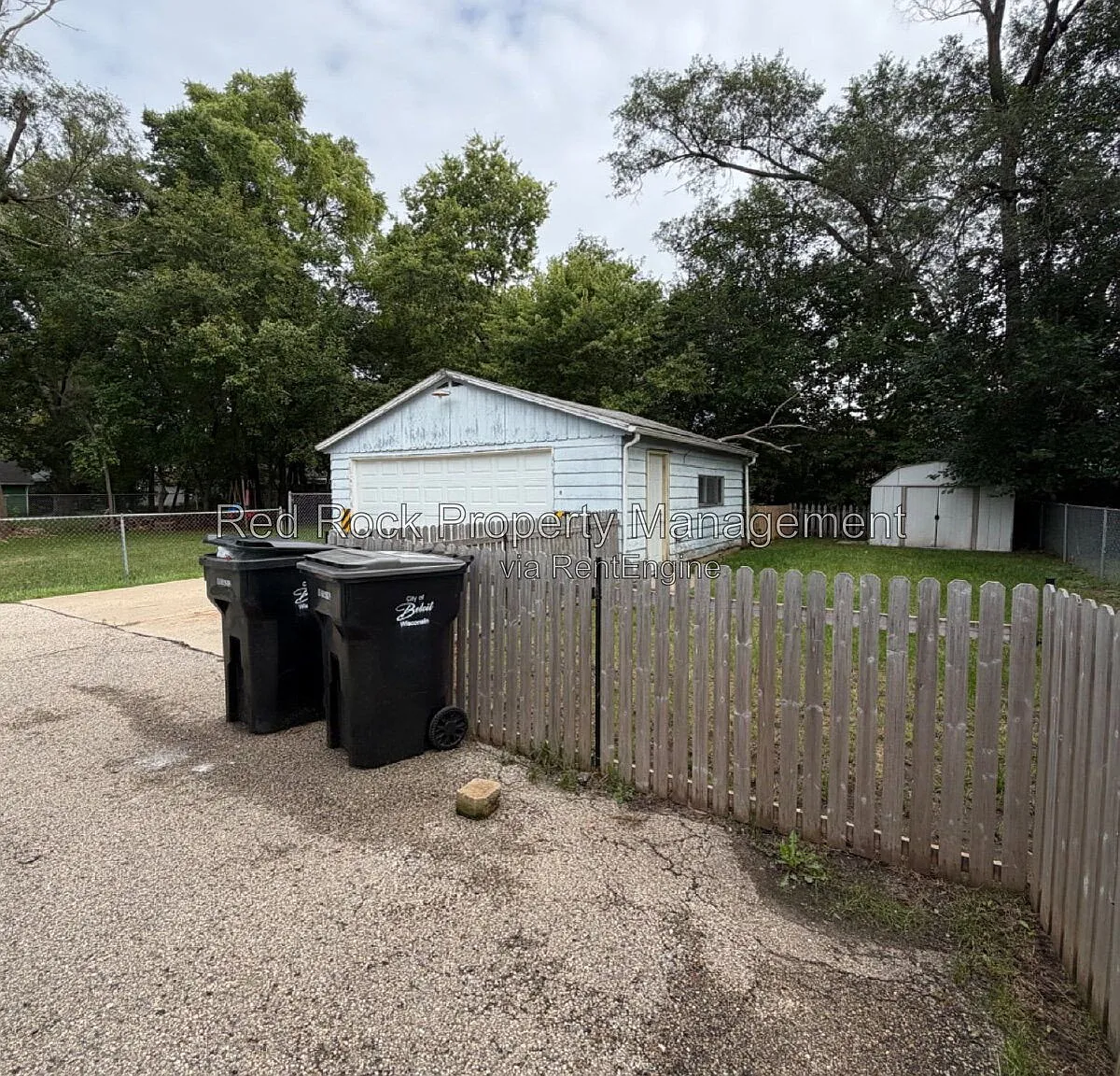 2 bed, 1.0 bath, 709 sqft, $1,350 — Photo 3
