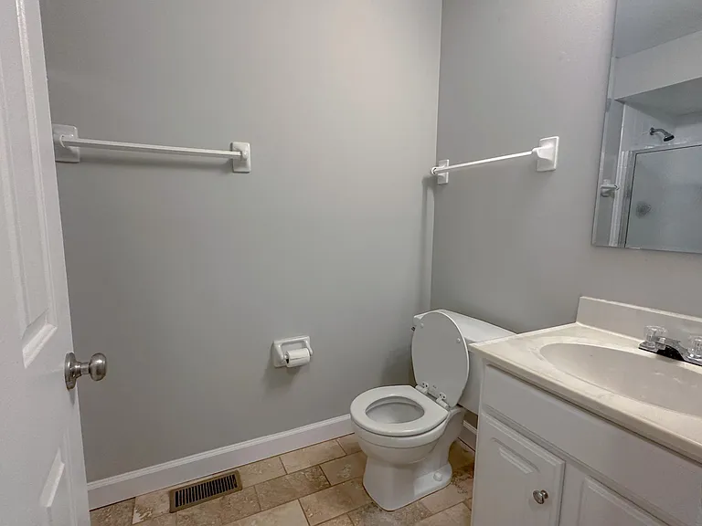 5157 Waterman Blvd #B — Photo 12