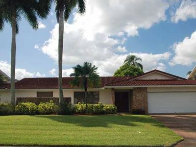 441 W Lake Dasha Dr, Plantation, FL, 33324