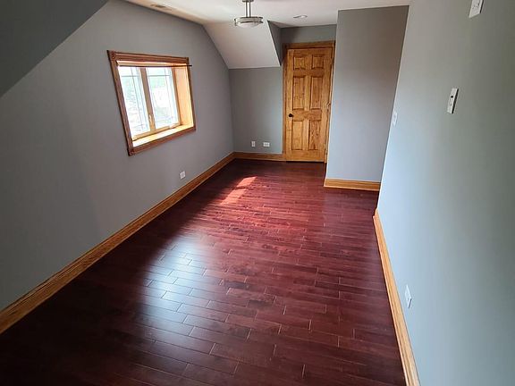 4th image of 2327 S Lawndale Ave #3