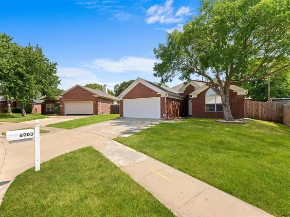6903 Hawaii Ln, Arlington, TX 76016