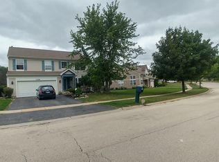 1328 Collins Dr, Cary, IL 60013