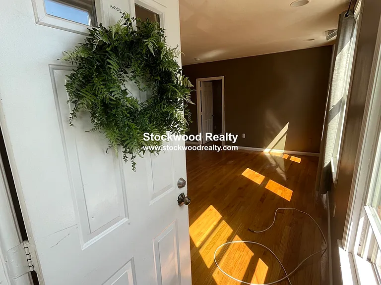 949 Dorchester Ave #3 — Photo 35