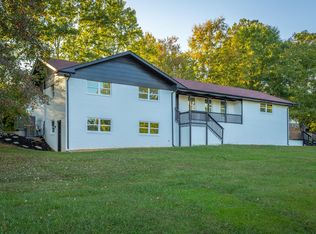 423 Crawford Ter, Tunnel Hill, GA 30755