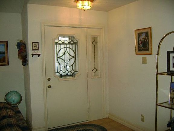 4th image of 1116 Tivy St