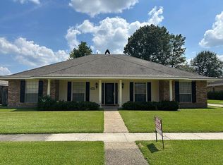 15926 Hogenville Ave, Baton Rouge, LA 70817