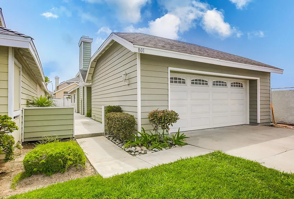 801 Windward Lane - 1 — Photo 3