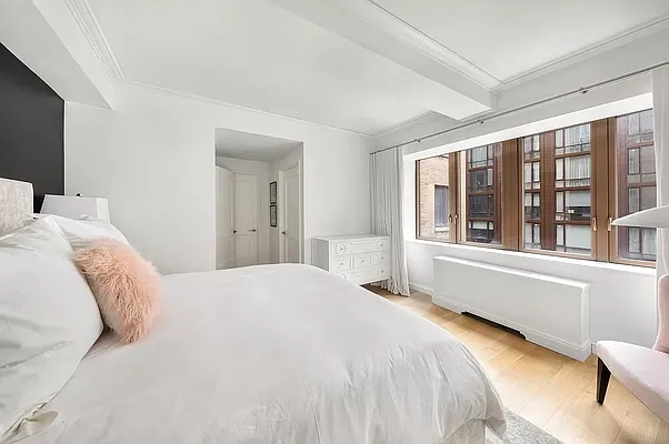 Rented by Douglas Elliman | media 20