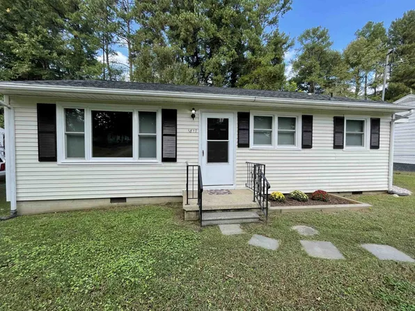 1817 Willow Ln, Henderson, NC 27536