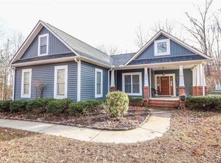 271 Raines Tavern Rd, Farmville, VA 23901