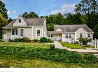 106 Falls Rd, Moodus, CT 06469