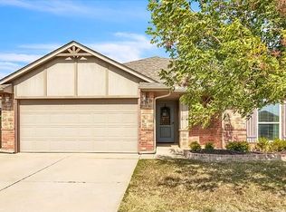 18204 Sandhurst Ct, Edmond, OK 73012