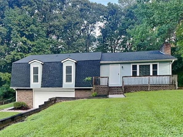 6659 Kellogg Dr, Acworth, GA 30102