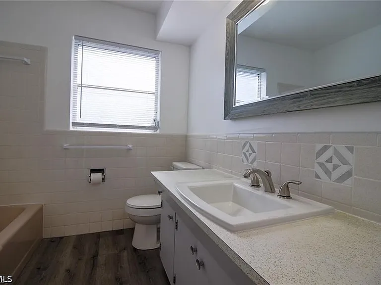 5302 Malibu Ct — Photo 13