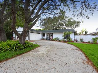 441 Oxford Rd, Palm Harbor, FL 34683