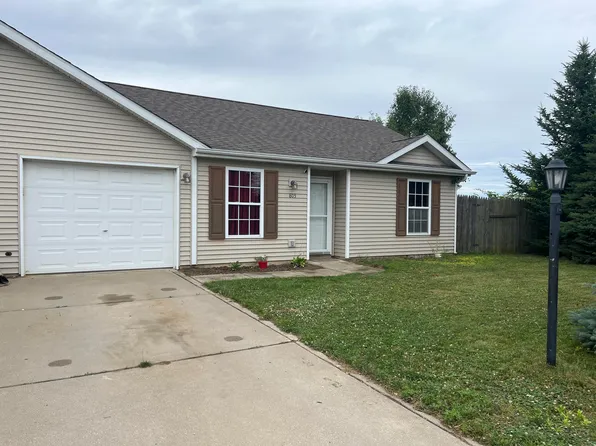 803 Chandler Dr, Westville, IN 46391