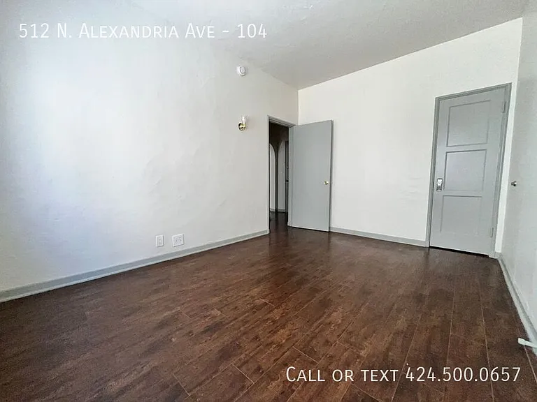 512 N Alexandria Ave #104 — Photo 8
