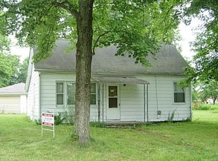 659 G St NW, Linton, IN 47441