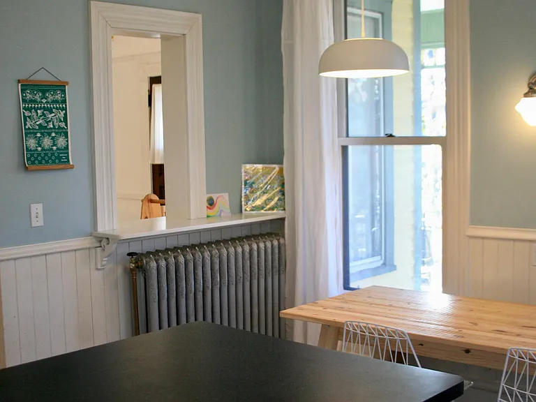 1601 Dupont Ave N #1 — Photo 12