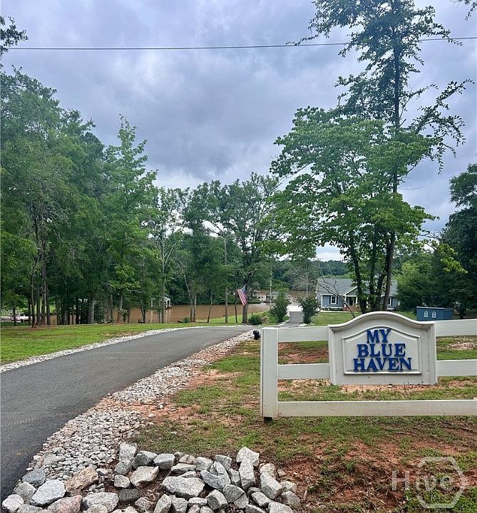 1st image of 132 Franklin Road
