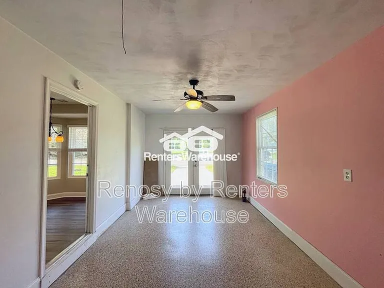 2549 Hunters Run Trl — Photo 32