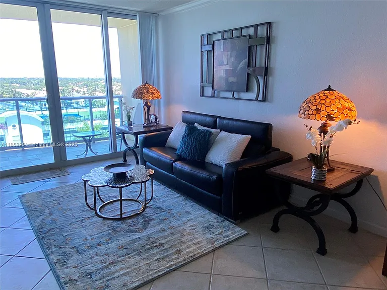 2501 S Ocean Dr #828 — Photo 3