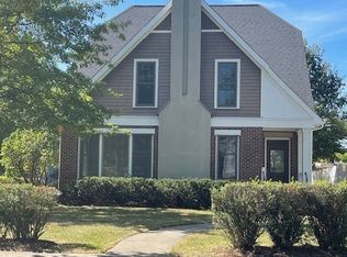 3734 Lindholm Rd, Shaker Heights, OH 44120