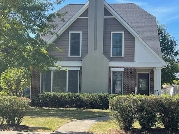 3734 Lindholm Rd, Shaker Heights, OH 44120