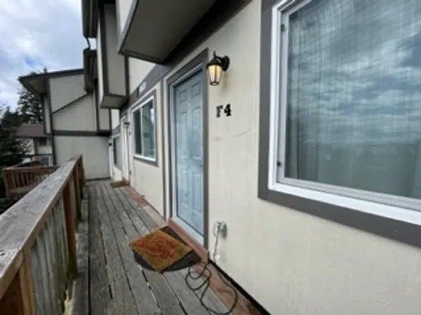 1820F4 Larch St, Kodiak, AK 99615