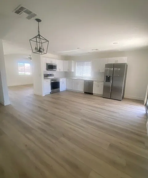 5261 E Flower Ave — Photo 3