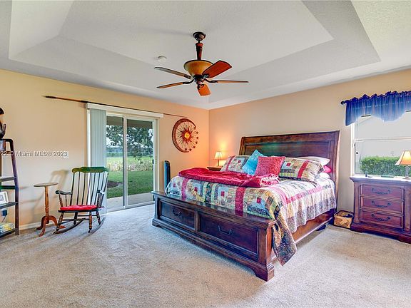 3rd image of 6890 NW Hogate Cir