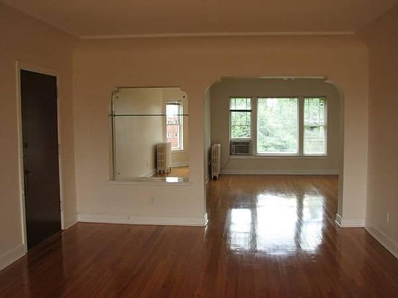 4th image of 125 S 1300 E APT 8