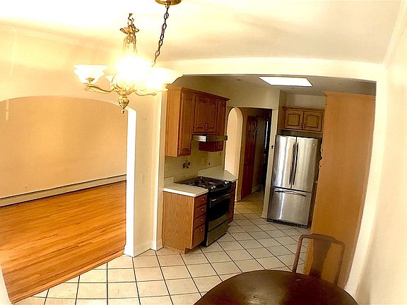 2nd image of 14623 59th Ave #1FL