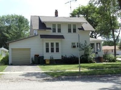 316 Roosevelt St, Fort Atkinson, WI, 53538