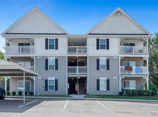 4101 Spring Creek Ln, O'Fallon, MO 63368