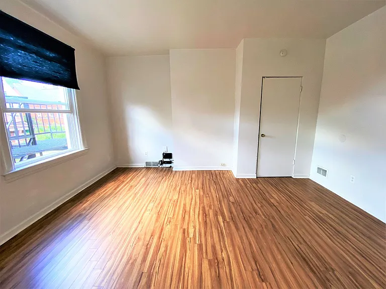Highland Park - Apartments For Rent In Pittsburgh — Photo 3