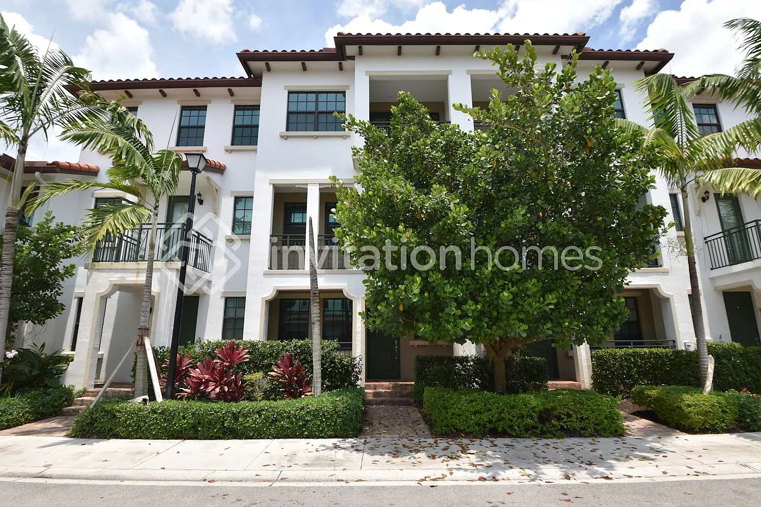 11671 Sw 13 Ct Miramar, FL 33025 — Photo 1