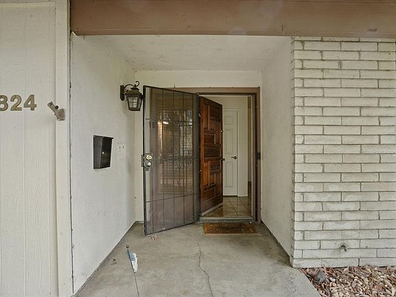 5th image of 6824 Butler Ct