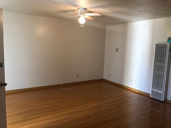 3rd image of 7765 Comstock Ave APT C