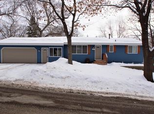 16599 Dunkirk Ave SW, Prior Lake, MN 55372