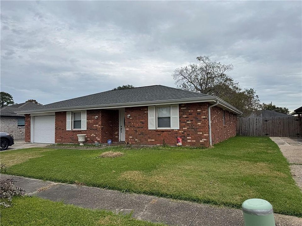 1st image of 3117 Birch Ln