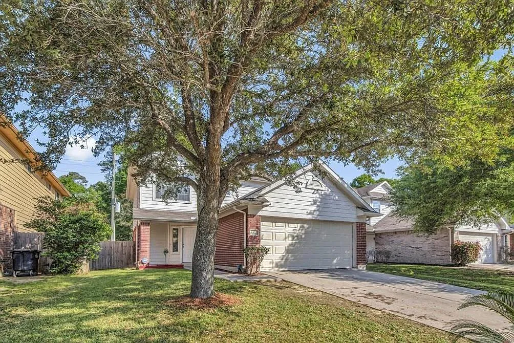 3 bed, 2.5 bath, 1703 sqft, $1,800 — Photo 3