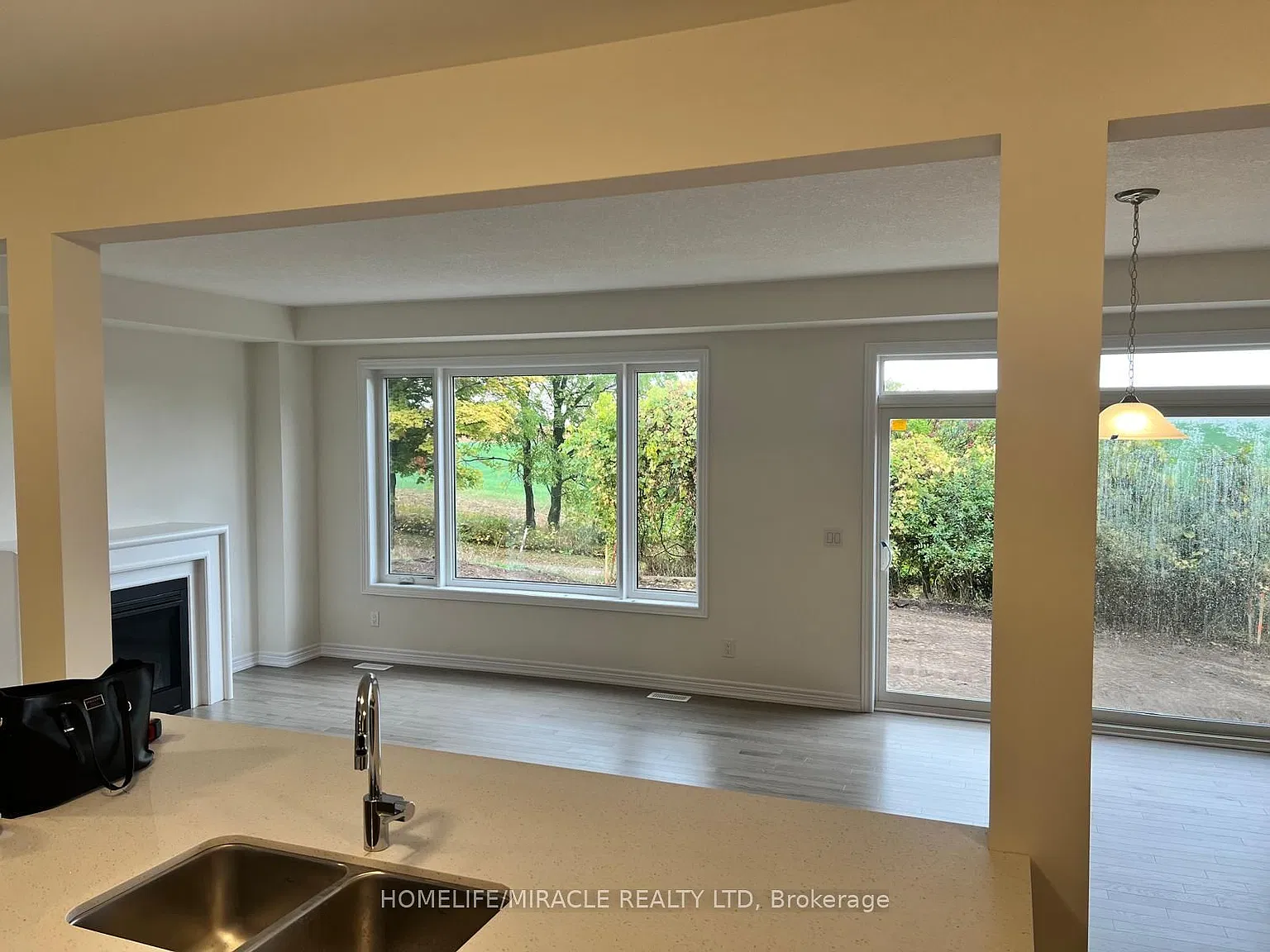 5 bed, $4,000 — Photo 3