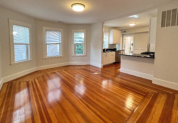 5th image of 17 Ashland St APT 2A