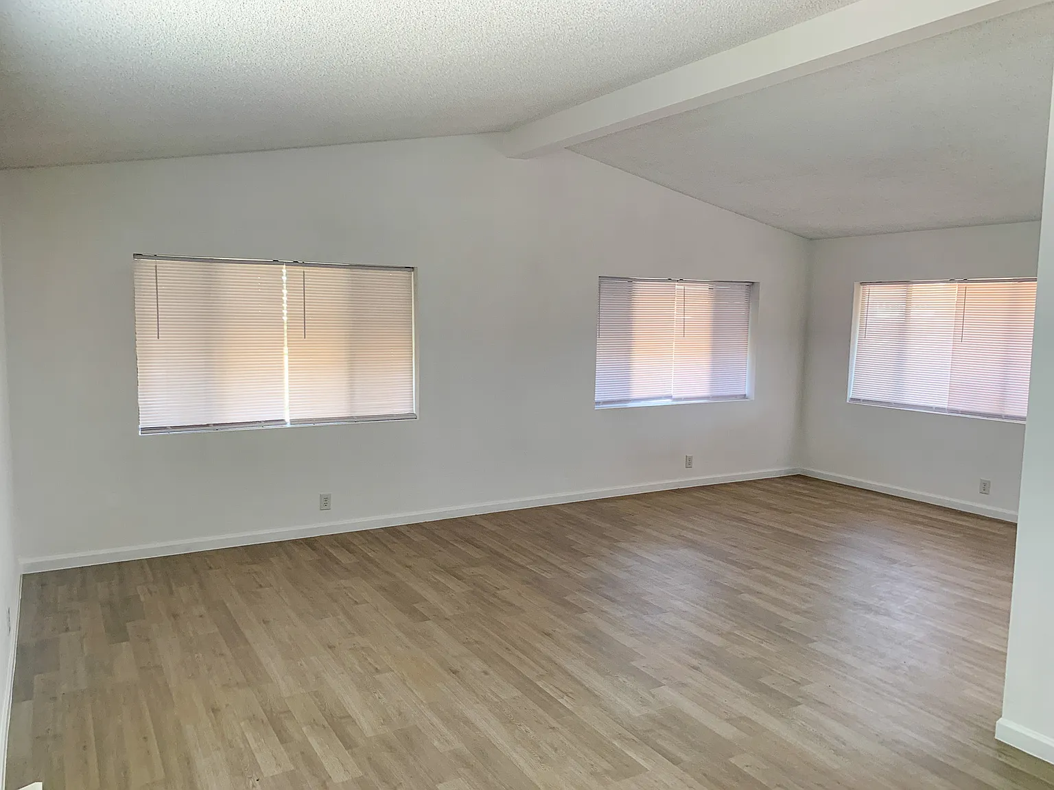 2 bed, 1765 sqft, $2,750 — Photo 3